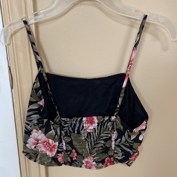 American Eagle Hawaiian print crop top S - Picture 2 of 2